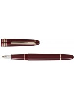 Montblanc Meisterstück Burgundy Red Classique Fountain Pen