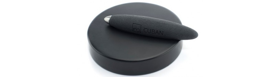 Pininfarina Cuban Titanio Con Base 