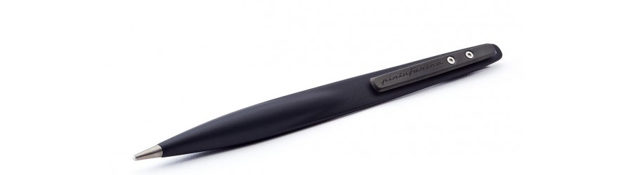 Pininfarina Space - Black 