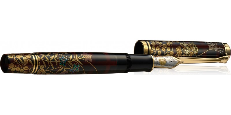 Pelikan Maki-e Autumn Flowers