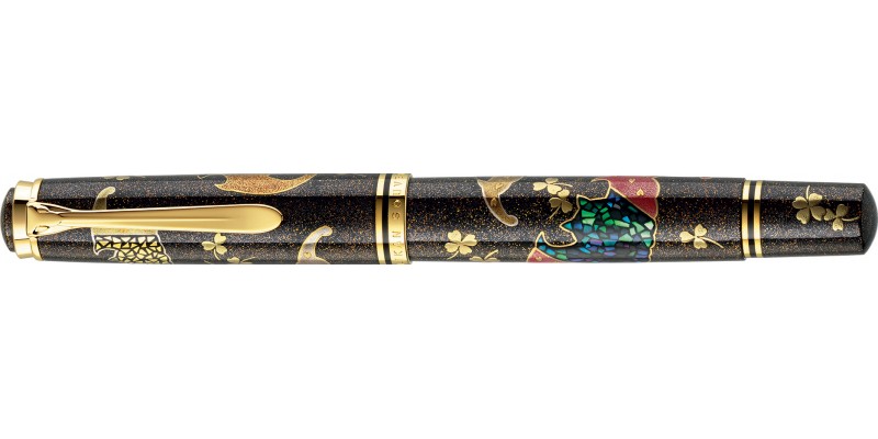 Pelikan Maki-e Five Lucky Bats