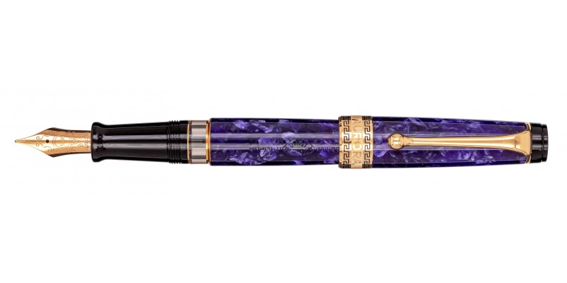 Aurora Optima Violet Fountain Pen